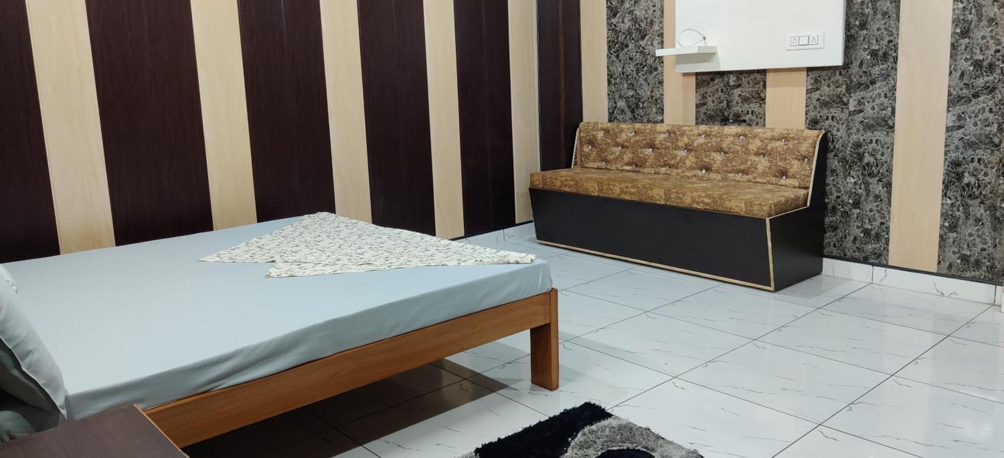 Oyo Home Foodway Hub Roorkee Dış mekan fotoğraf
